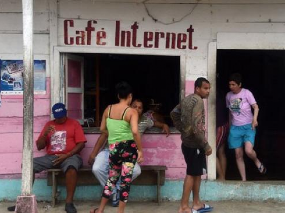 Acceso libre, sin censura y accesible, el internet que los cubanos reclaman