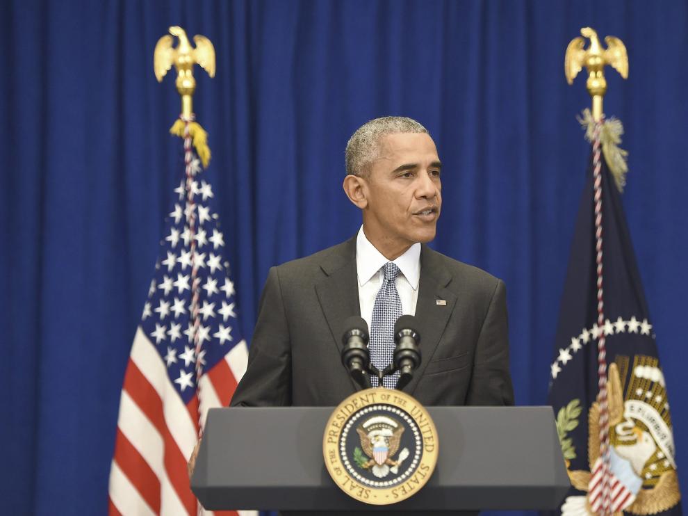 Obama pide a estadounidenses no sucumbir al "miedo" tras ataques