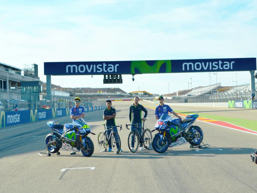 Jorge Lorenzo y Valentino Rossi pisan Alcañiz