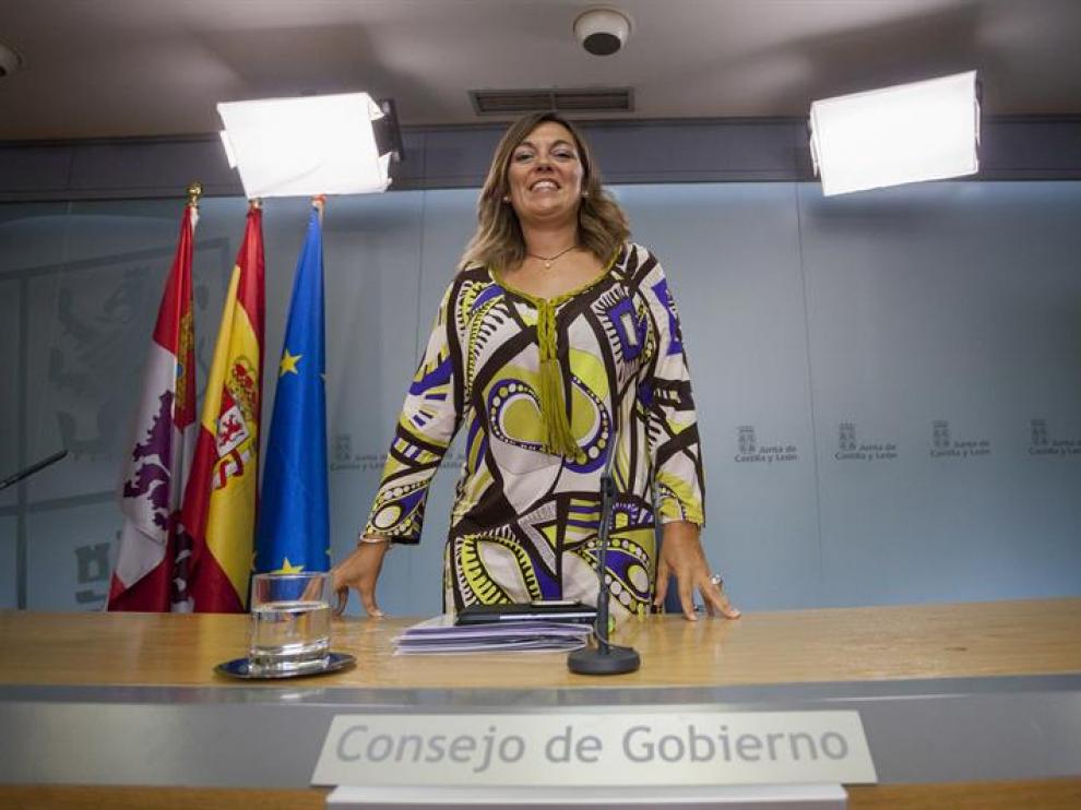 La consejera de Agricultura y Ganadería y portavoz de la Junta de Castilla y León, Milagros Marcos, al inicio de su comparecencia en rueda de prensa,