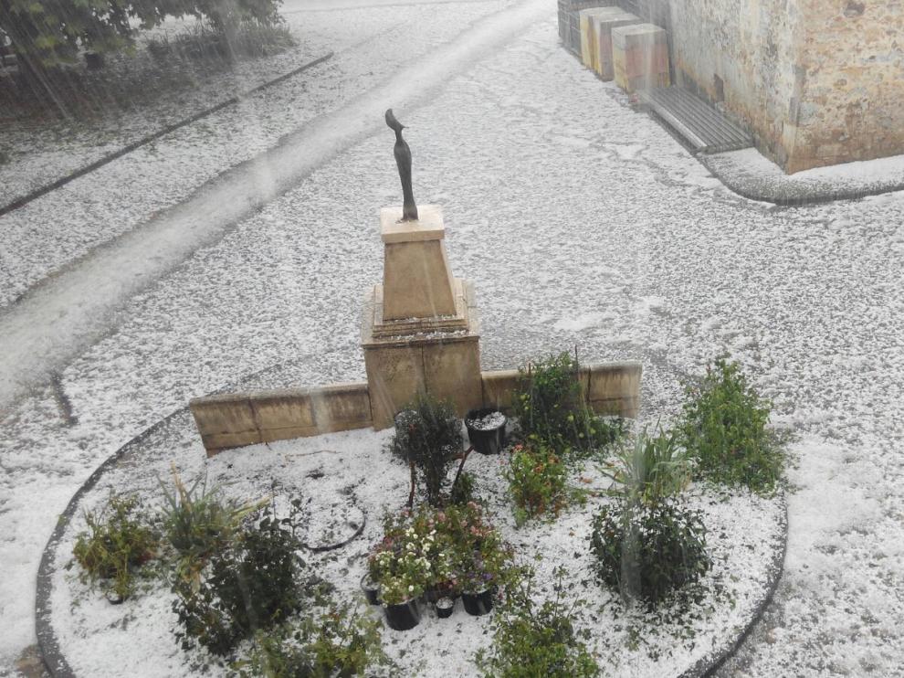 Fuerte granizada en Fortanete