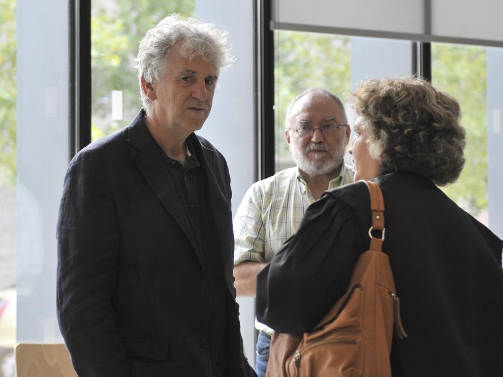 Juan Luis Arsuaga, antes de la sesión del juicio de la cueva de Chaves