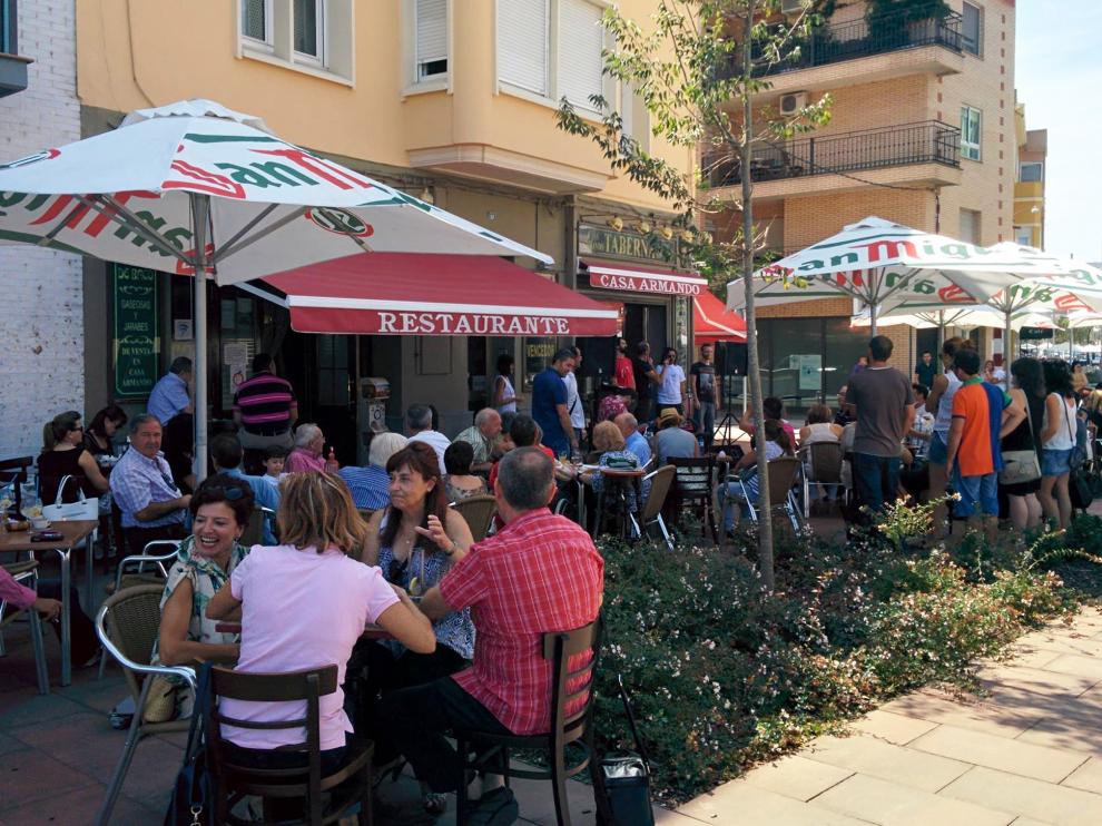Bares, restaurantes y comercios que vayan a ejecutar las mejoras este año podrán optar a las ayudas. Ayto Fraga