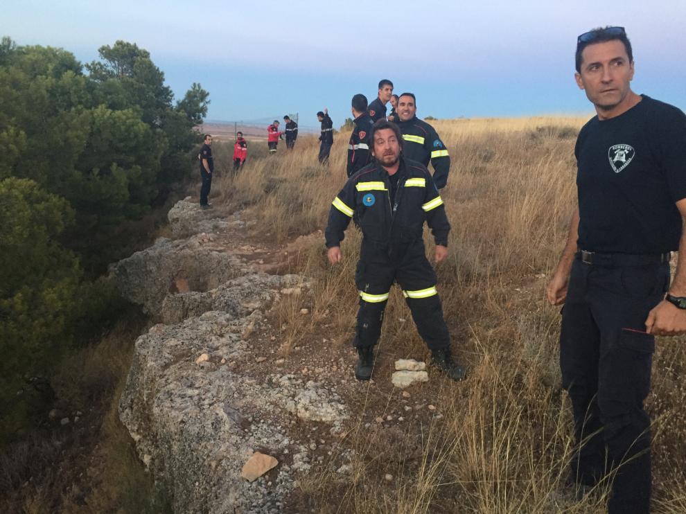Los bomberos mejoran su formación en la búsqueda nocturna de desaparecidos