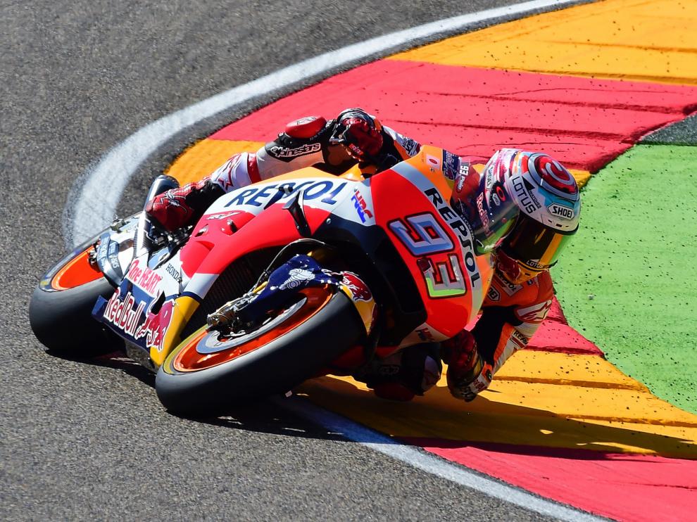 Márchez logra la pole en Motorland.
