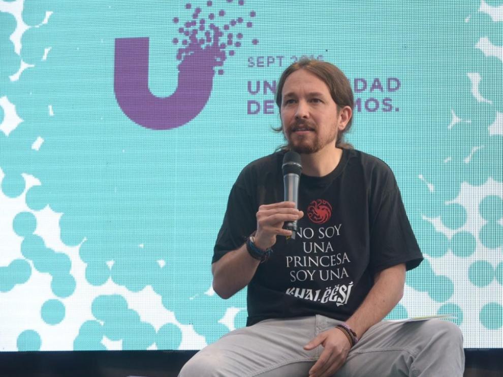 Pablo Iglesias y su camiseta de Juego de Tronos con la leyenda 'No soy una princesa, soy una Khaleesi'.