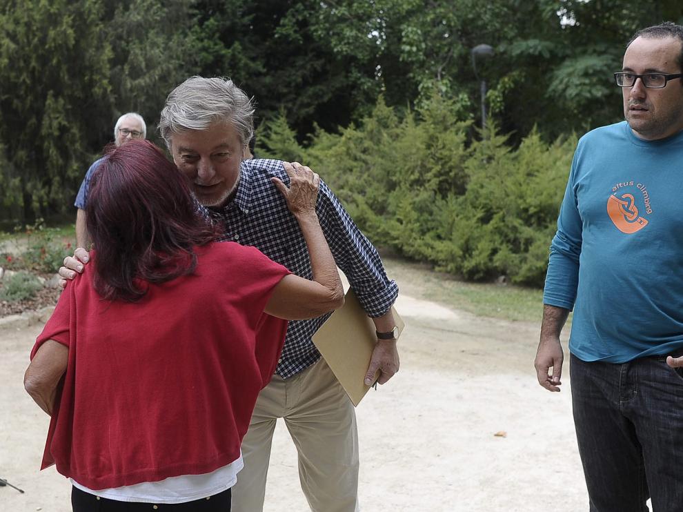 El alcalde, junto a Cubero, en un acto en el Parque Grande.