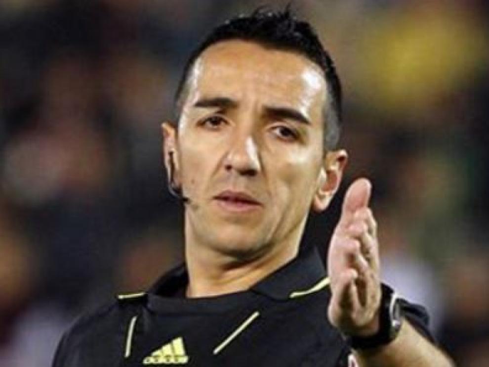 Pérez Montero, en pleno arbitraje.