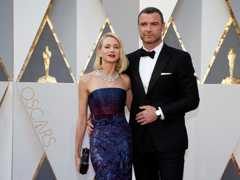 Naomi Watts y Liev Schreiber en la última gala de los Oscar.