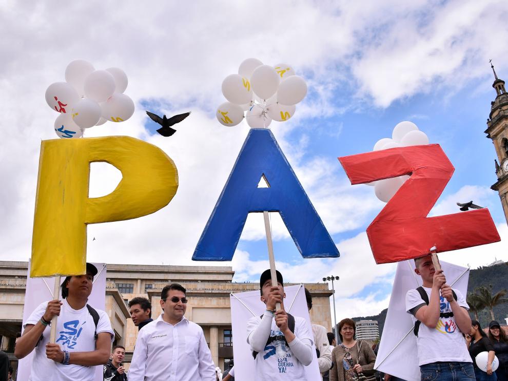 El mundo mira con esperanza la firma del acuerdo de paz en Colombia