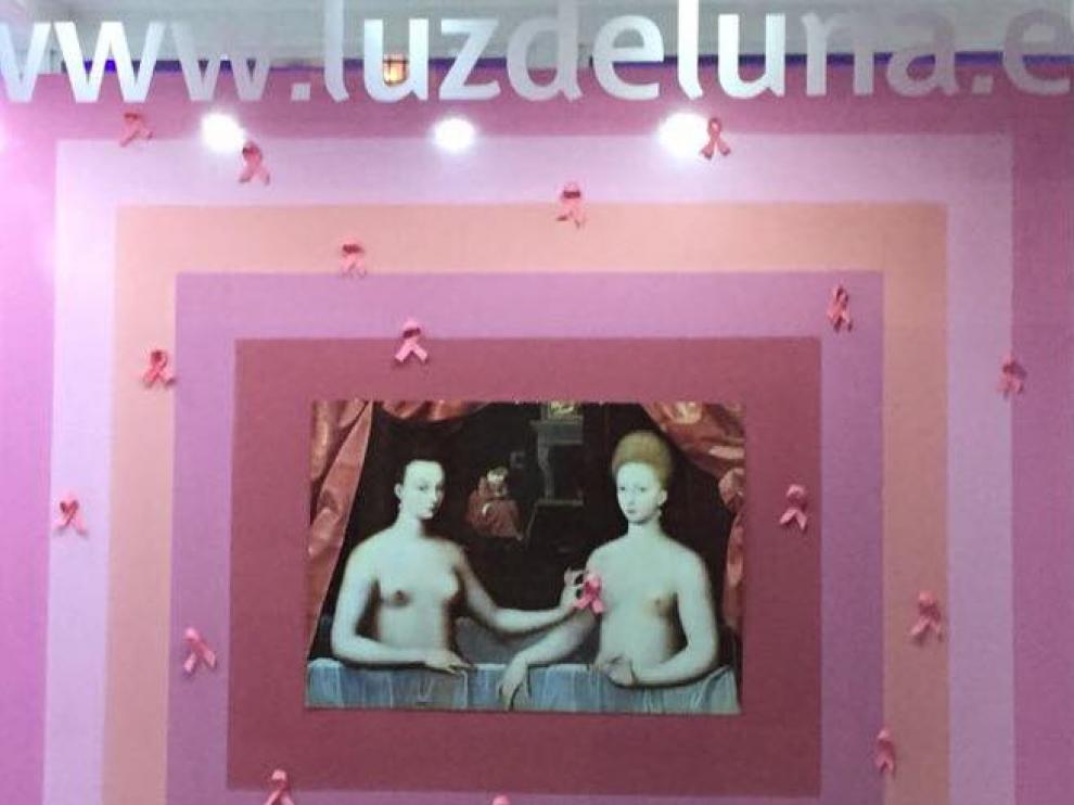 Huesca se tiñe de rosa contra el cáncer de mama