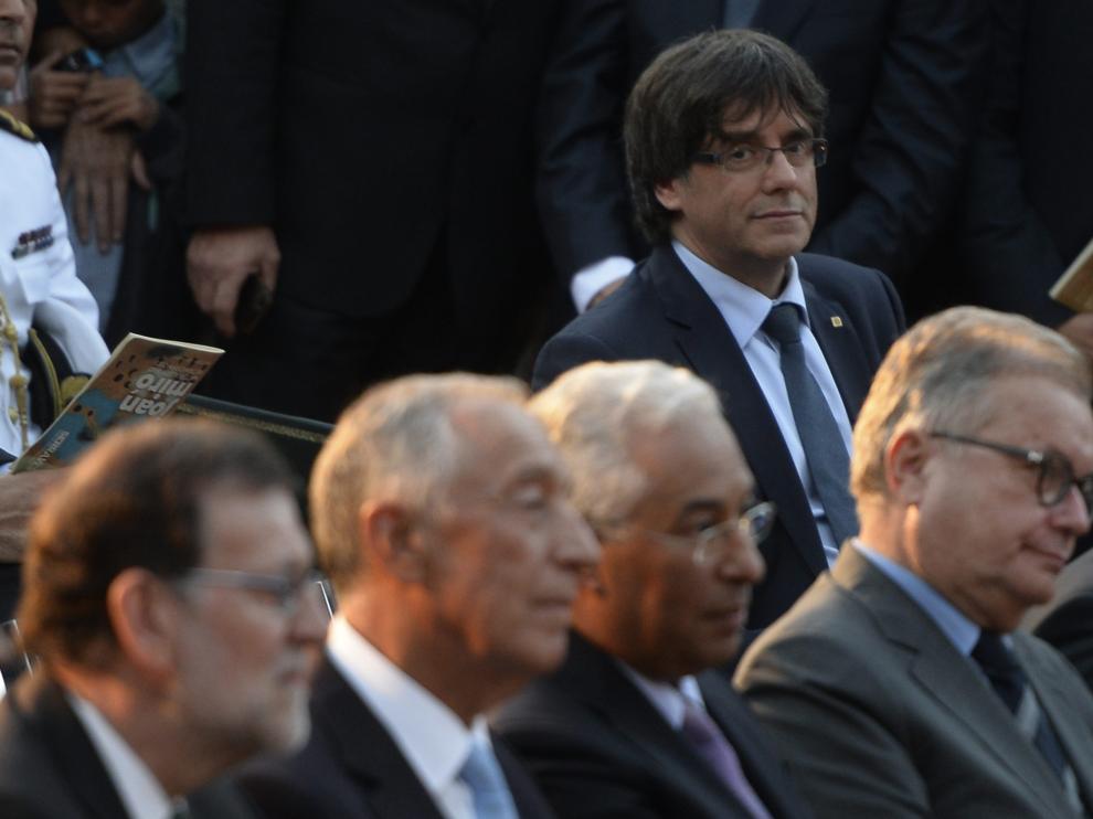 Mariano Rajoy y Carles Puigdemont se encontraron en una exposición en Oporto
