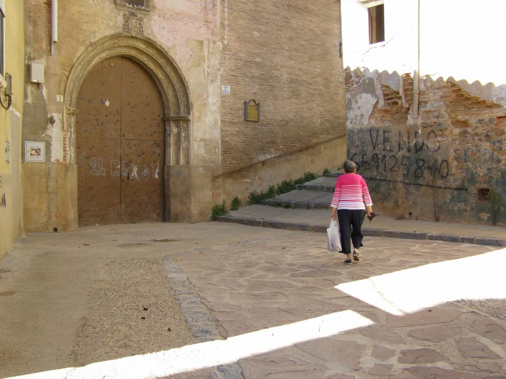Tarazona renueva las redes en El Cinto para acabar con las filtraciones.