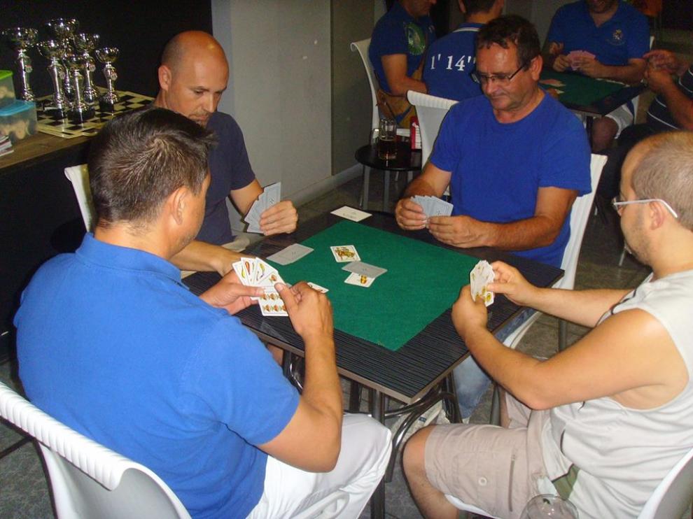 Torneo de guiñote en Ejea de los Caballeros.