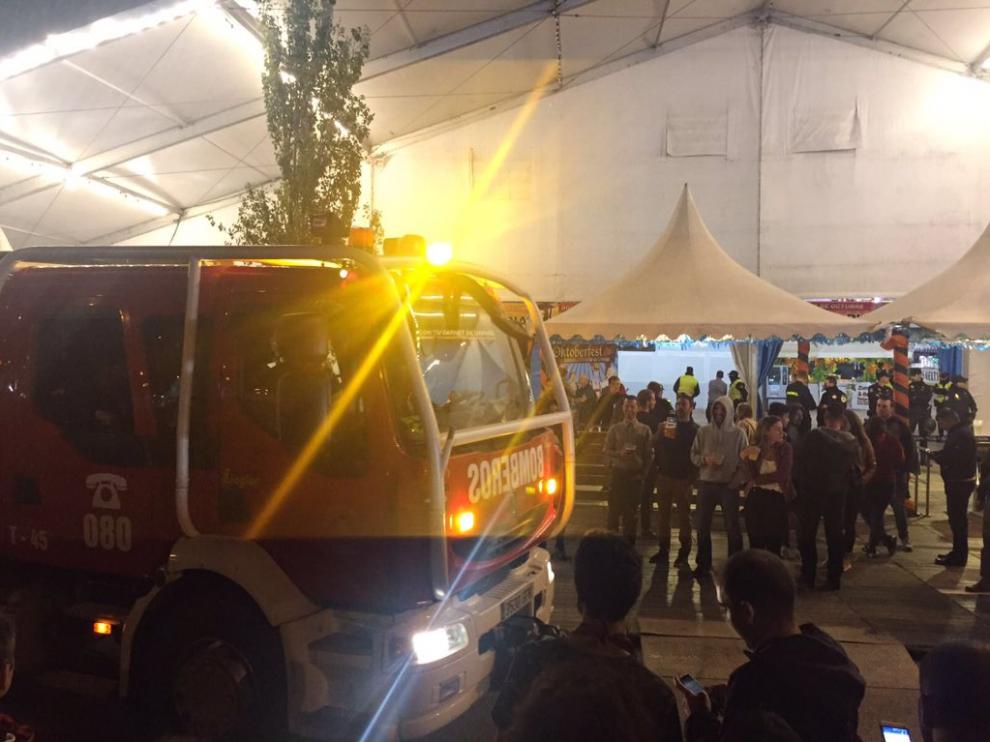 Imagen de la carpa de la Oktoberfest de Valdespartera, donde las pasadas fiestas del pilar la caída de una viga hirió a una mujer.