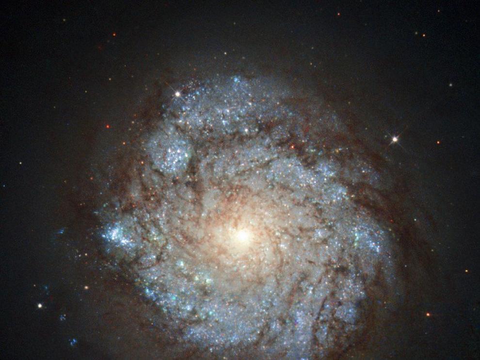 Galaxia NGC 278.