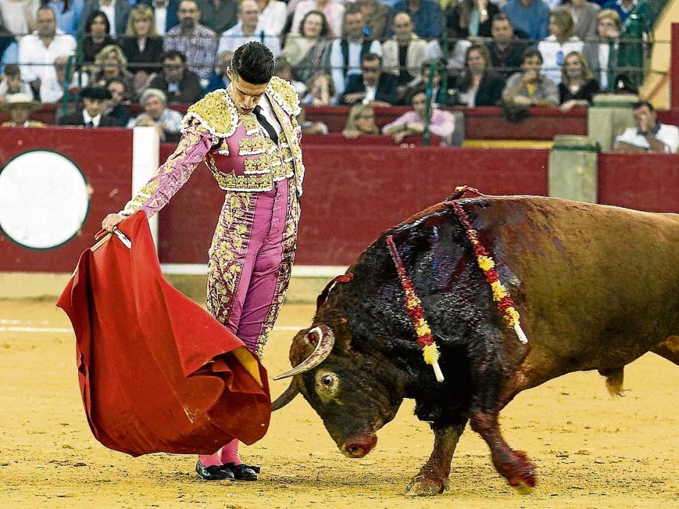 El extremeño Alejandro Talavante resultó triunfador de la Feria tras cortar una oreja en cada toro del Núñez del Cuvillo