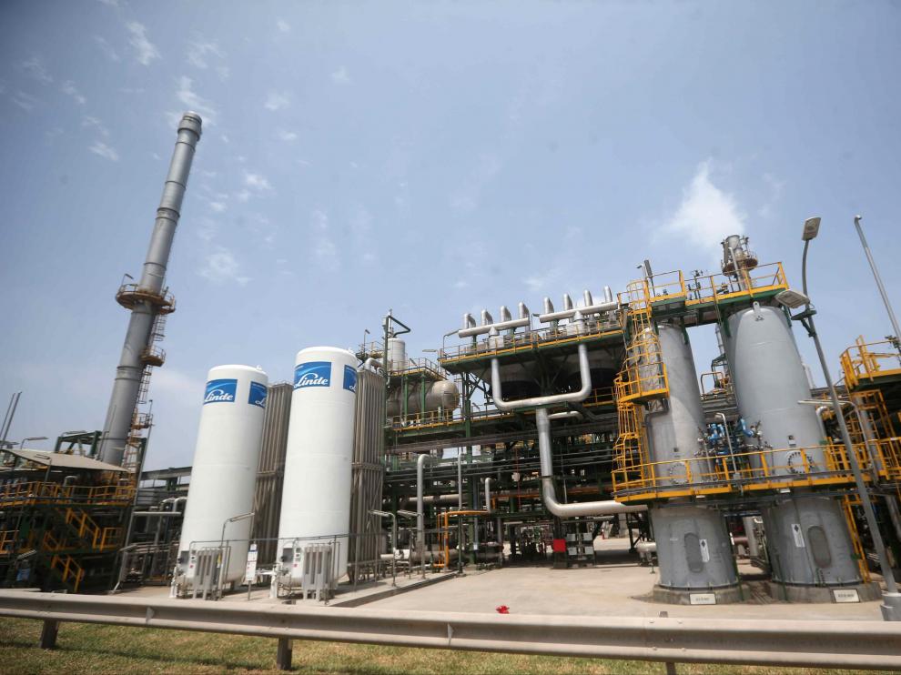 Foto de archivo de una planta de Repsol.