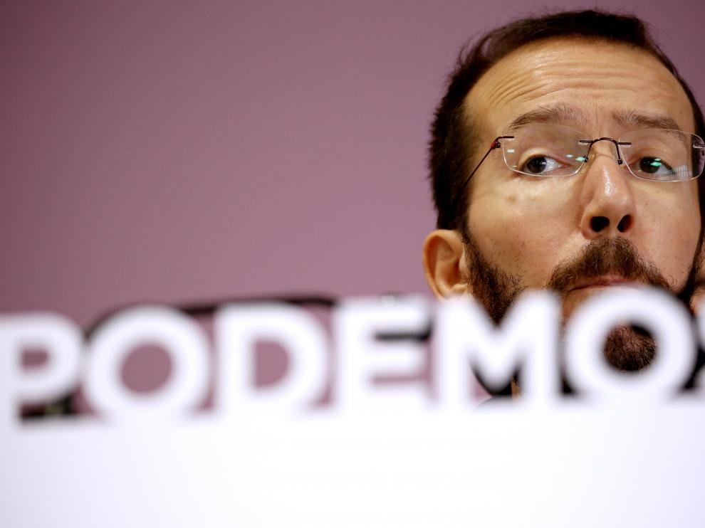 l secretario de Organización de Podemos, Pablo Echenique, durante una rueda de prensa