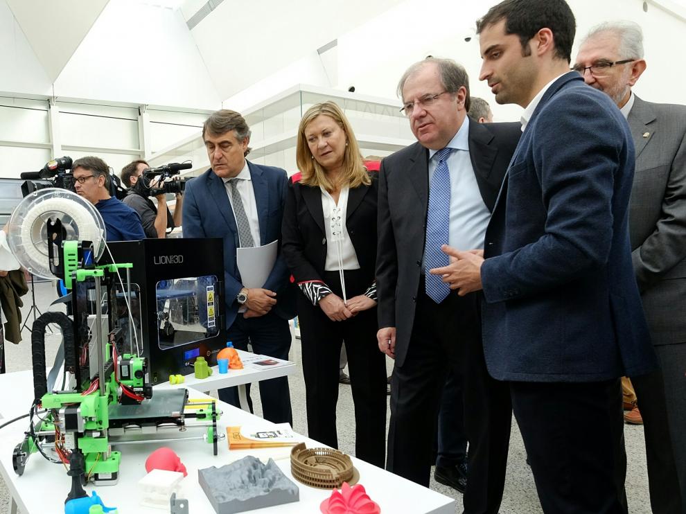 El presidente de la Junta, Juan Vicente Herrera, ha presentado en Burgos la Estrategia de Emprendimiento, Innovación y Autónomos de Castilla y León 2016-2020