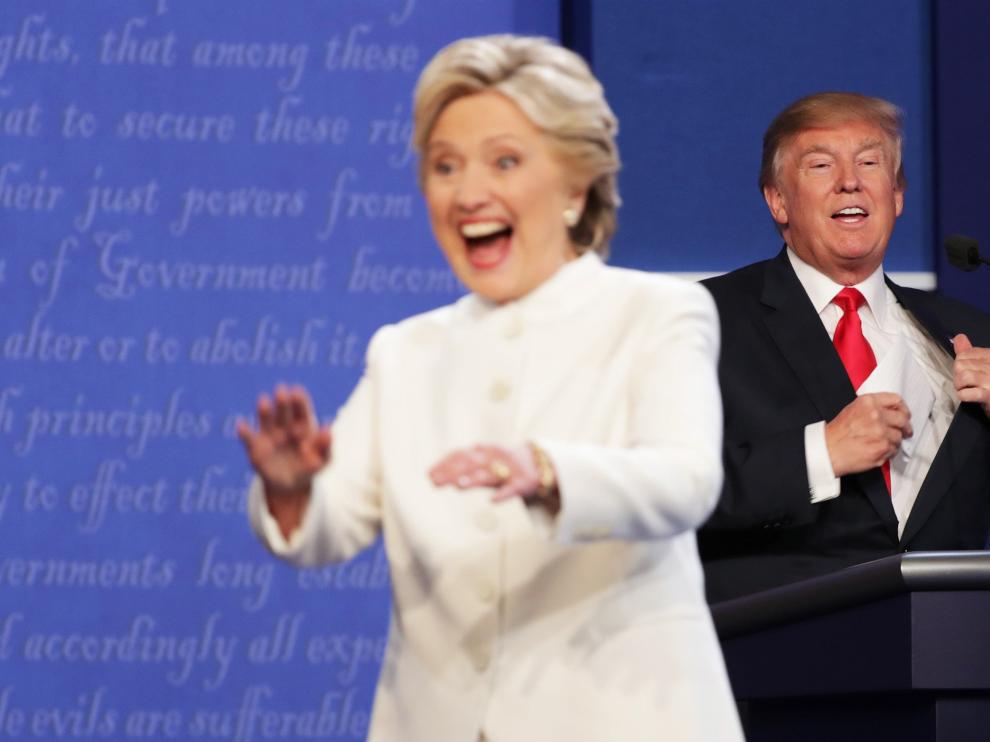 Hillary Clinton y Donald Trump, en su último debate antes de las elecciones.