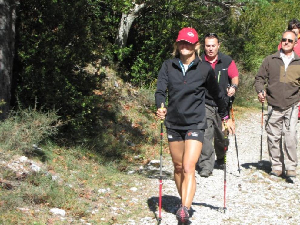 El nordic walking es una modalidad deportiva cada vez más practicada.