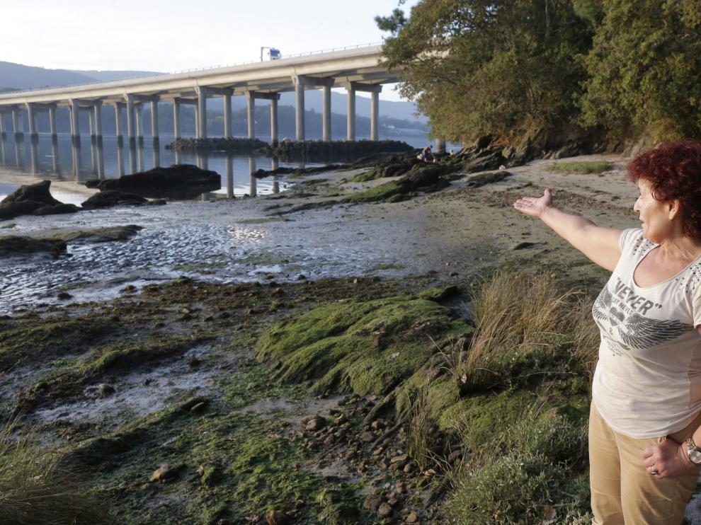El móvil de Diana Quer fue encontrado en la ría de Rianxo.