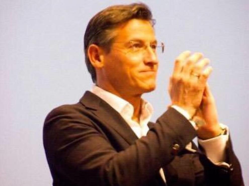 Luis Salvador en su imagen de Twitter.