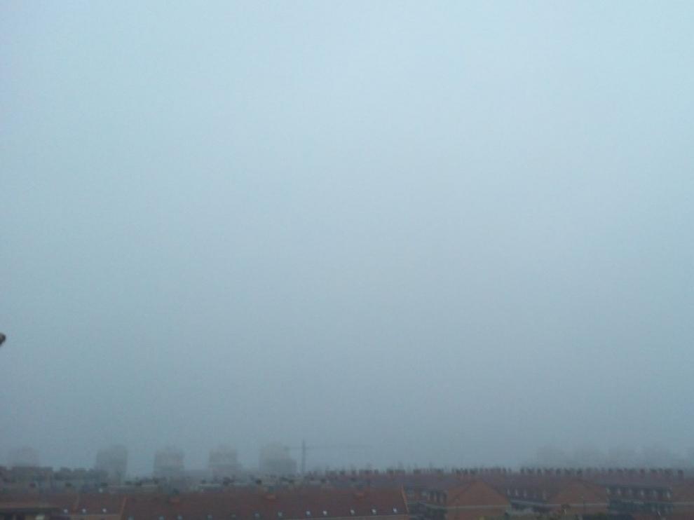 Niebla en Zaragoza.