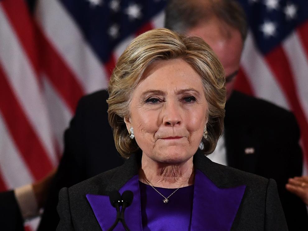 Hillary Clinton, visiblemente emocionada durante su comparecencia