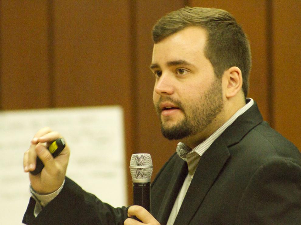 Mikel Alcázar: "Los estadounidenses se preguntan cómo será el Trump presidente"