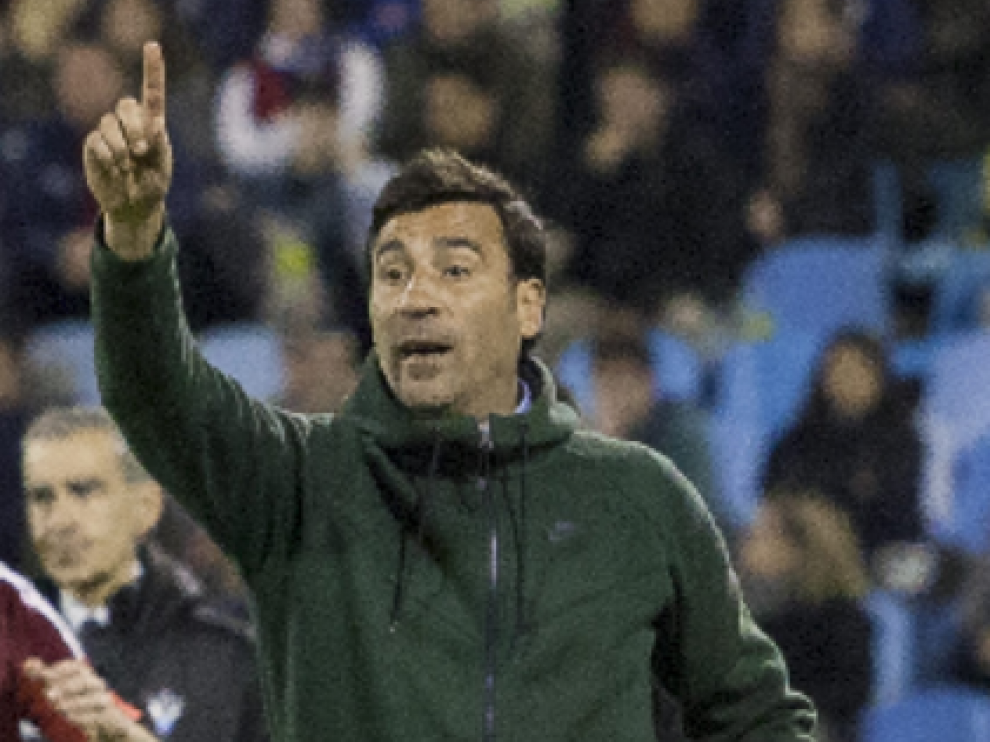 El míster del Real Zaragoza, Raúl Agné, en imagen de archivo