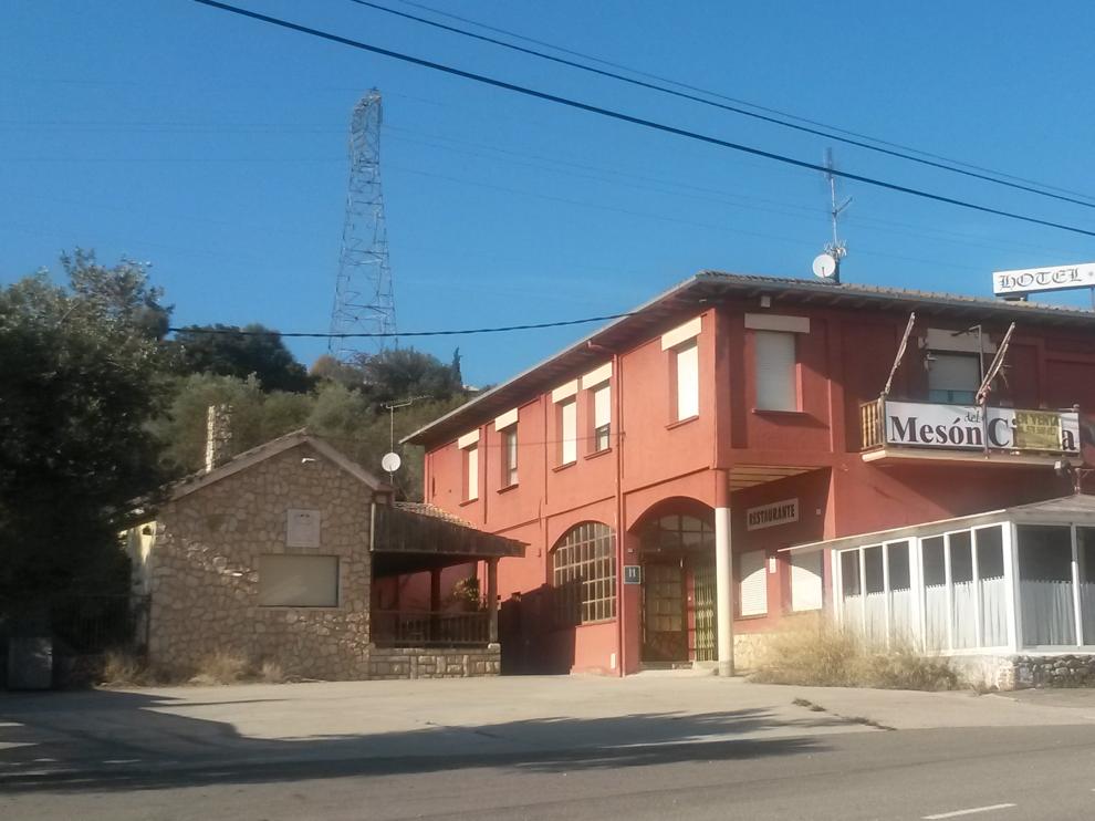 Restaurante y hostal disponible en El Grado