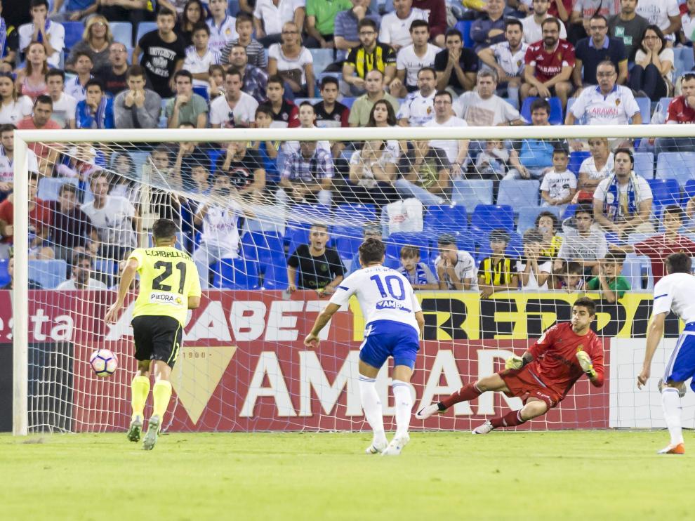 Penalti que marcó Rodri, del Córdoba, en el partido disputado en La Romareda.