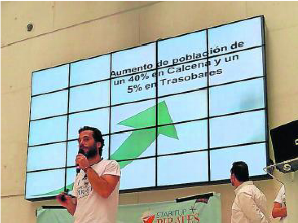 Israel Zapata, de Senderos de Teja, en Zaragoza Activa.