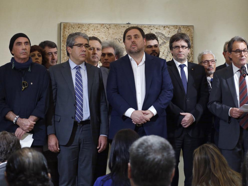 Escenificación de la oposición al suplicatorio de Homs