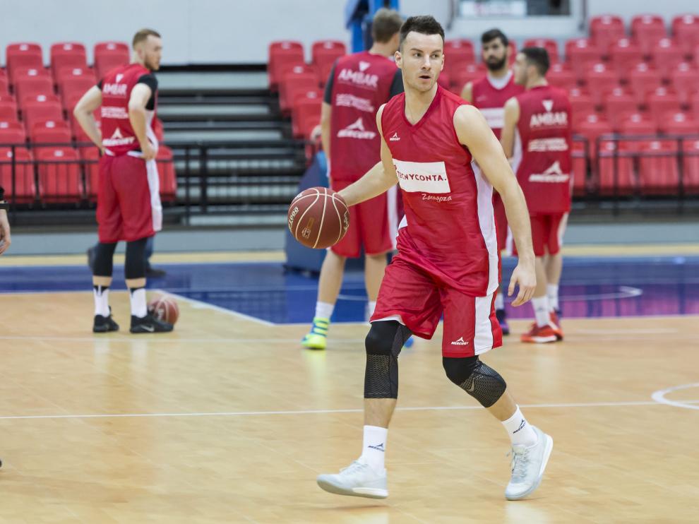 Adas Juskevicius, durante un entrenamiento.