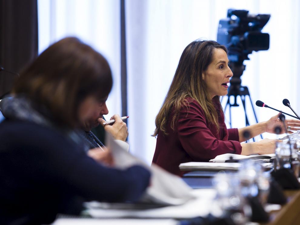 La concejal María Navarro, en la comisión de Economía del pasado jueves.