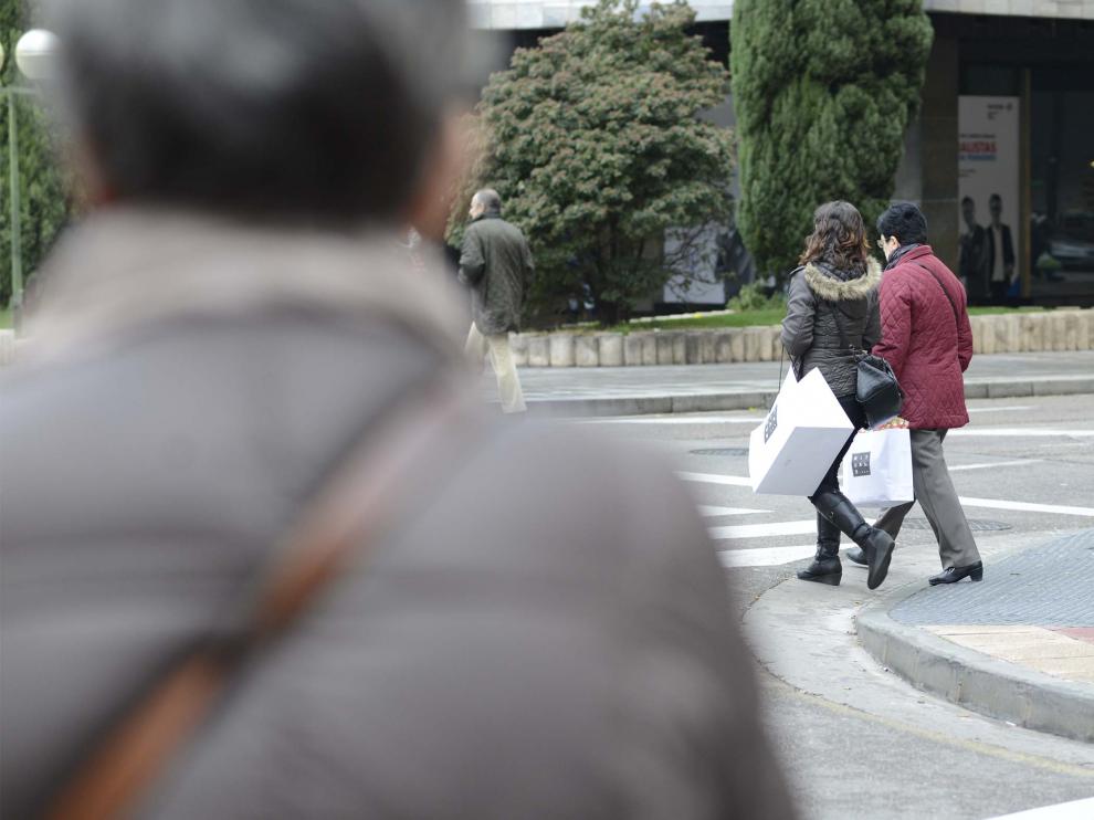 Compras en el puente de la Constitución