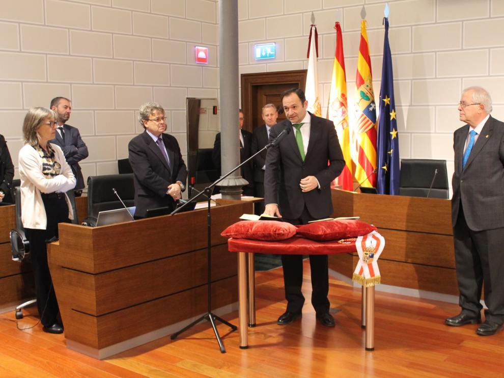 Toma de posesión de Luis José Arrechea en el pleno de la DPZ.