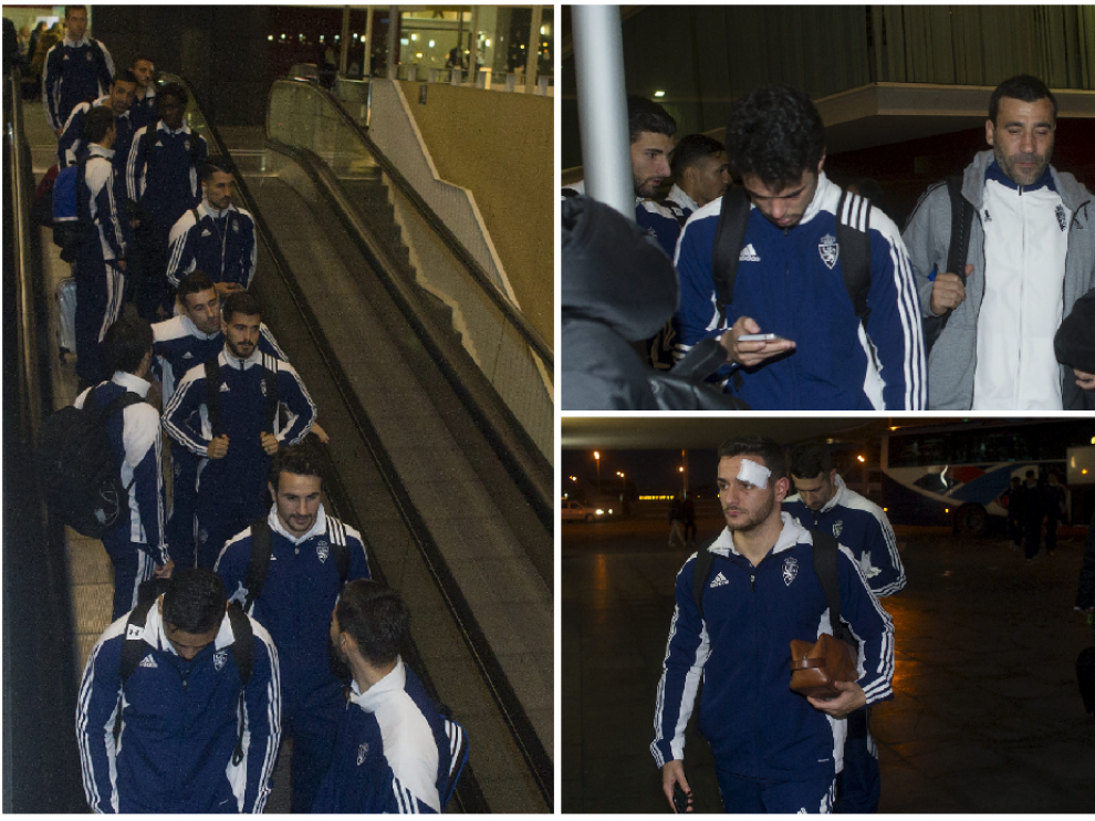La plantilla del Real Zaragoza, en el momento de partir hacia Madrid en el AVE de las 18.30 este sábado en la Estación Delicias.