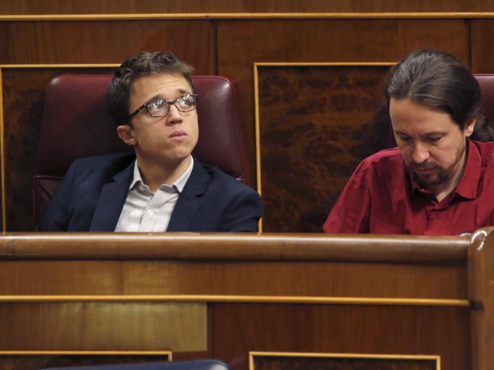 Íñigo Errejón y Pablo Iglesias en una imagen de archivo en el Congreso.