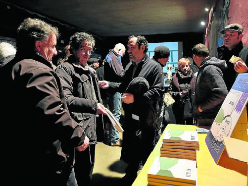 El libro y documental 'Jai Alai: deporte, cultura y libertad' se presentó ayer en la mítica sala.