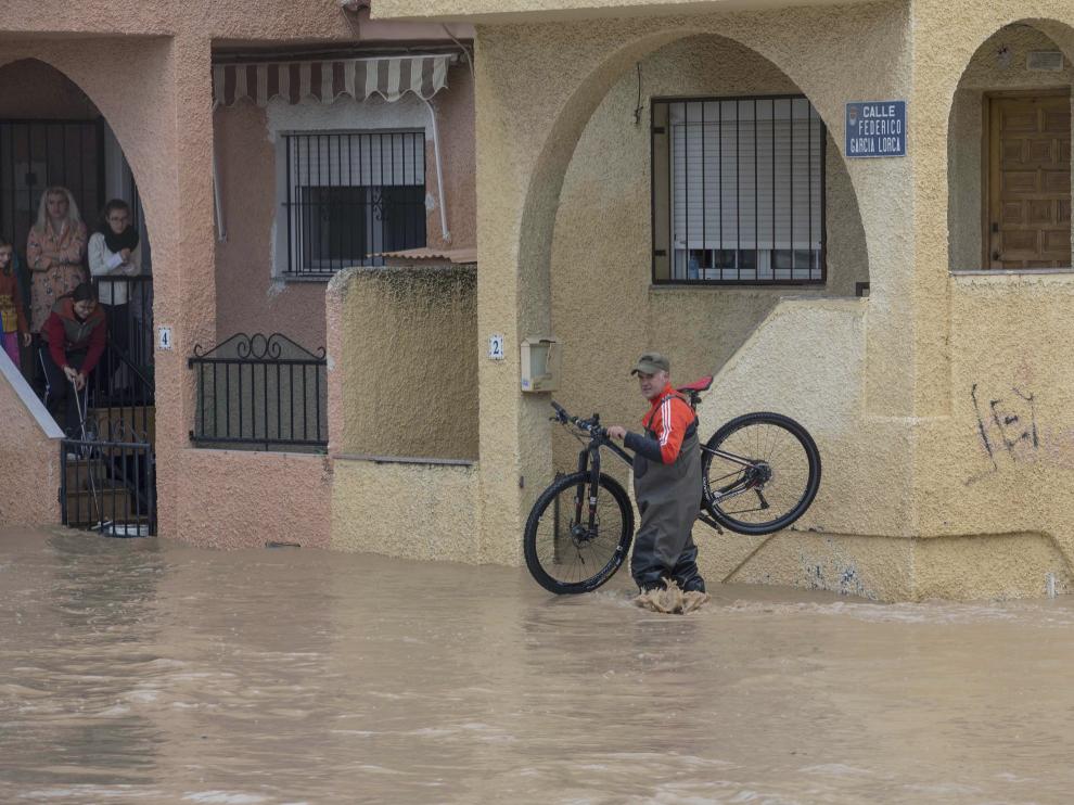 Inundaciones y un ahogado en Murcia