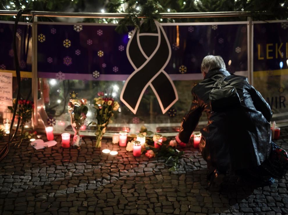 Vigilia por los muertos en el ataque