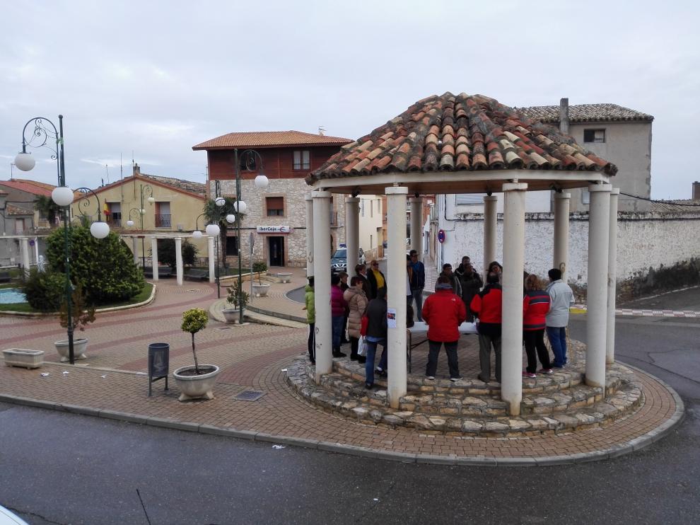 Una reunión de Podemos Valdejalón en La Muela.