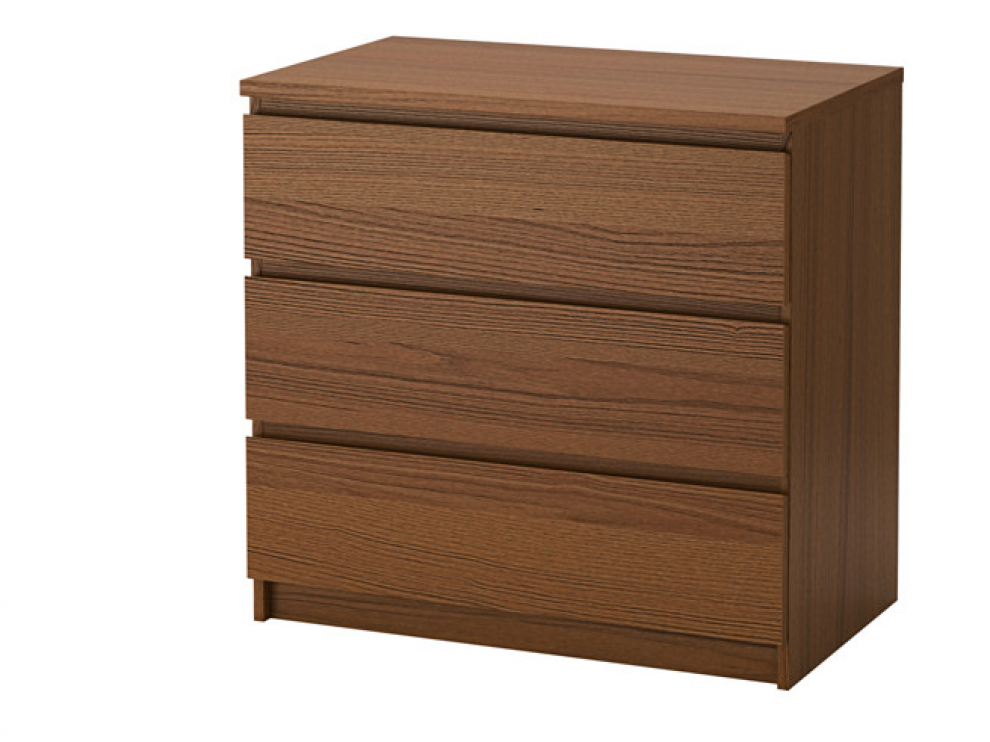Modelo de cómoda Malm, de Ikea.