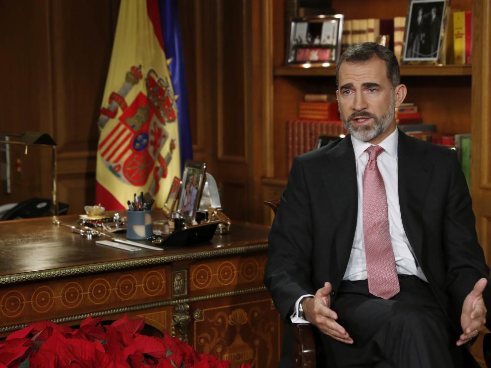 PP, PSOE y C's alaban mensaje del Rey, que defrauda a Podemos y los nacionalistas