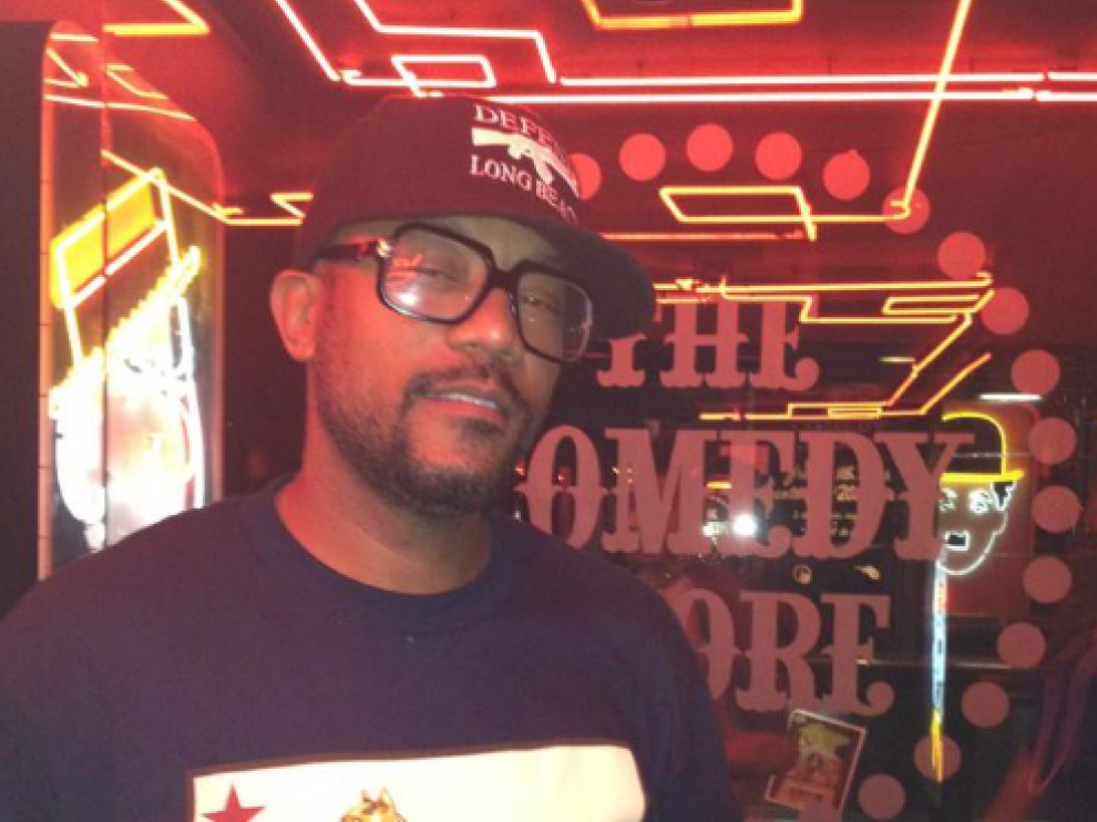 El actor y productor musical Ricky Harris.