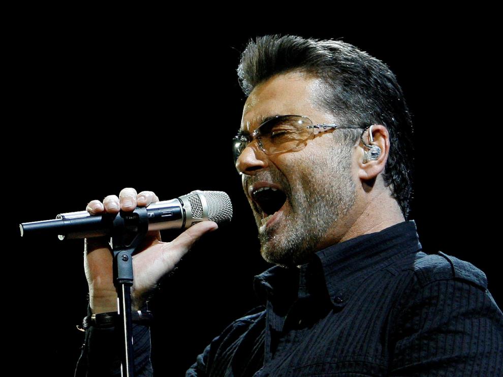 George Michael durante un concierto en California en 2008.